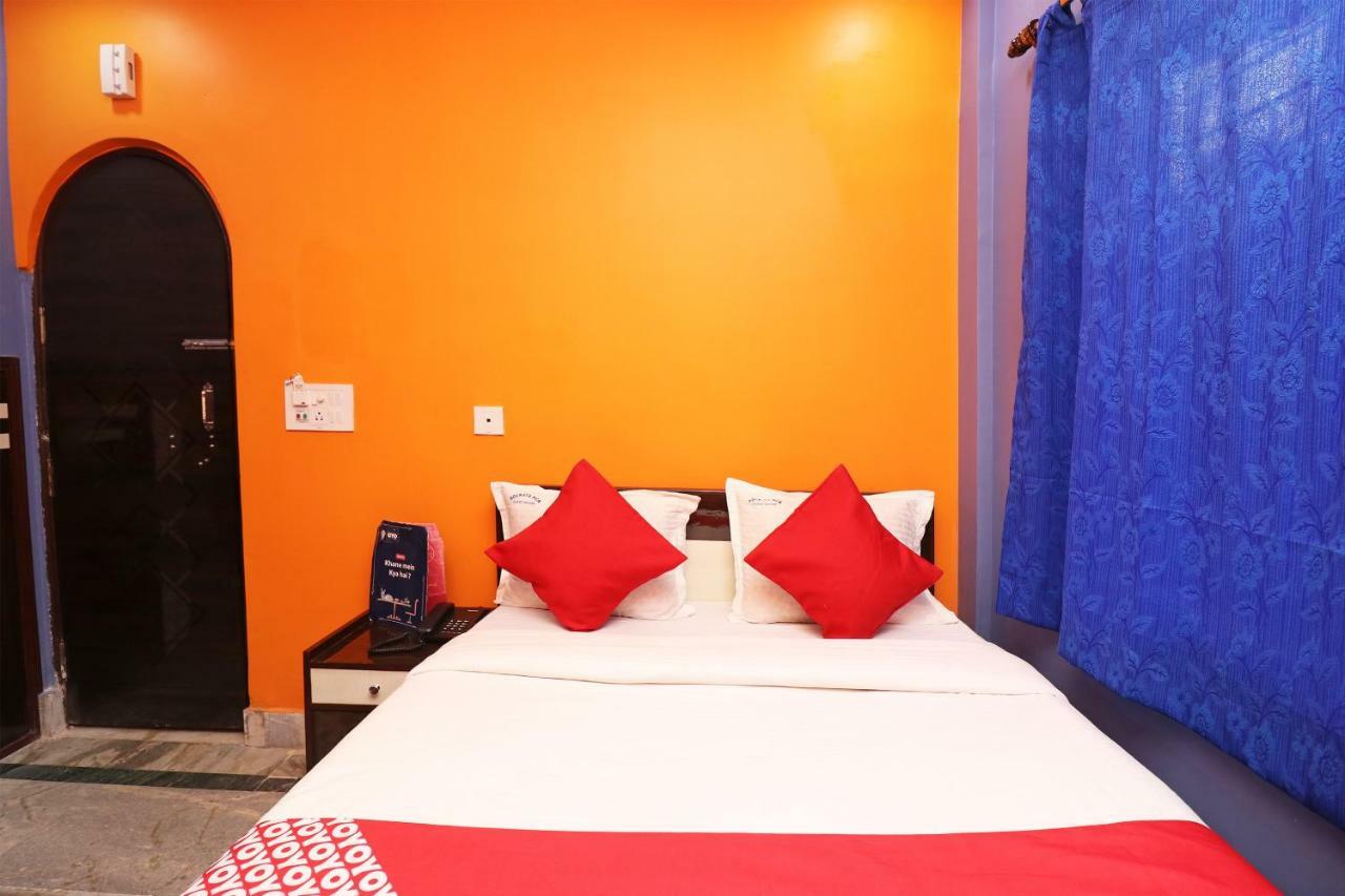 Oyo 23364 Kolkata Hcn Guest House Luaran gambar